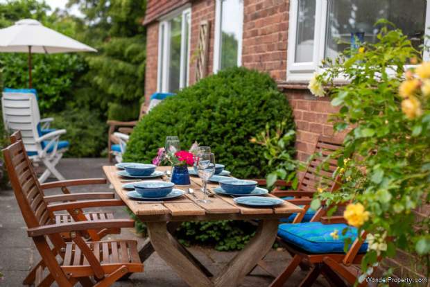 Additional Property Image 3 bedroom Detached to rent in Hove 12
