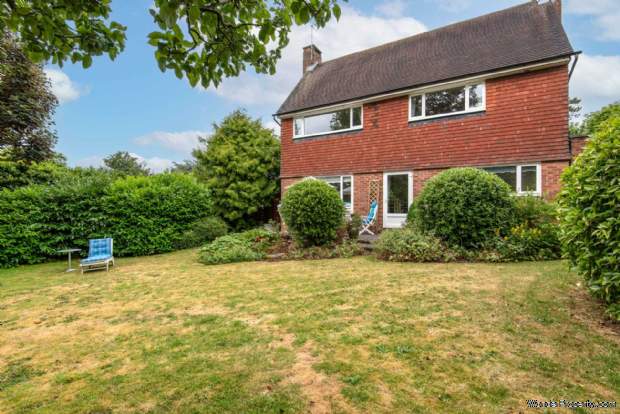 Additional Property Image 3 bedroom Detached to rent in Hove 17
