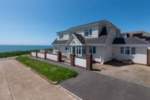 5 bedroom Detached for sale in Peacehaven