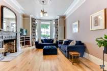 3 bedroom Maisonette to rent in Brighton