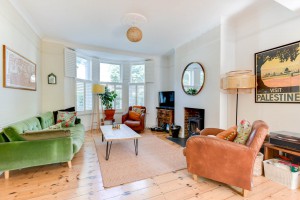 3 bedroom Terraced to rent in Hove