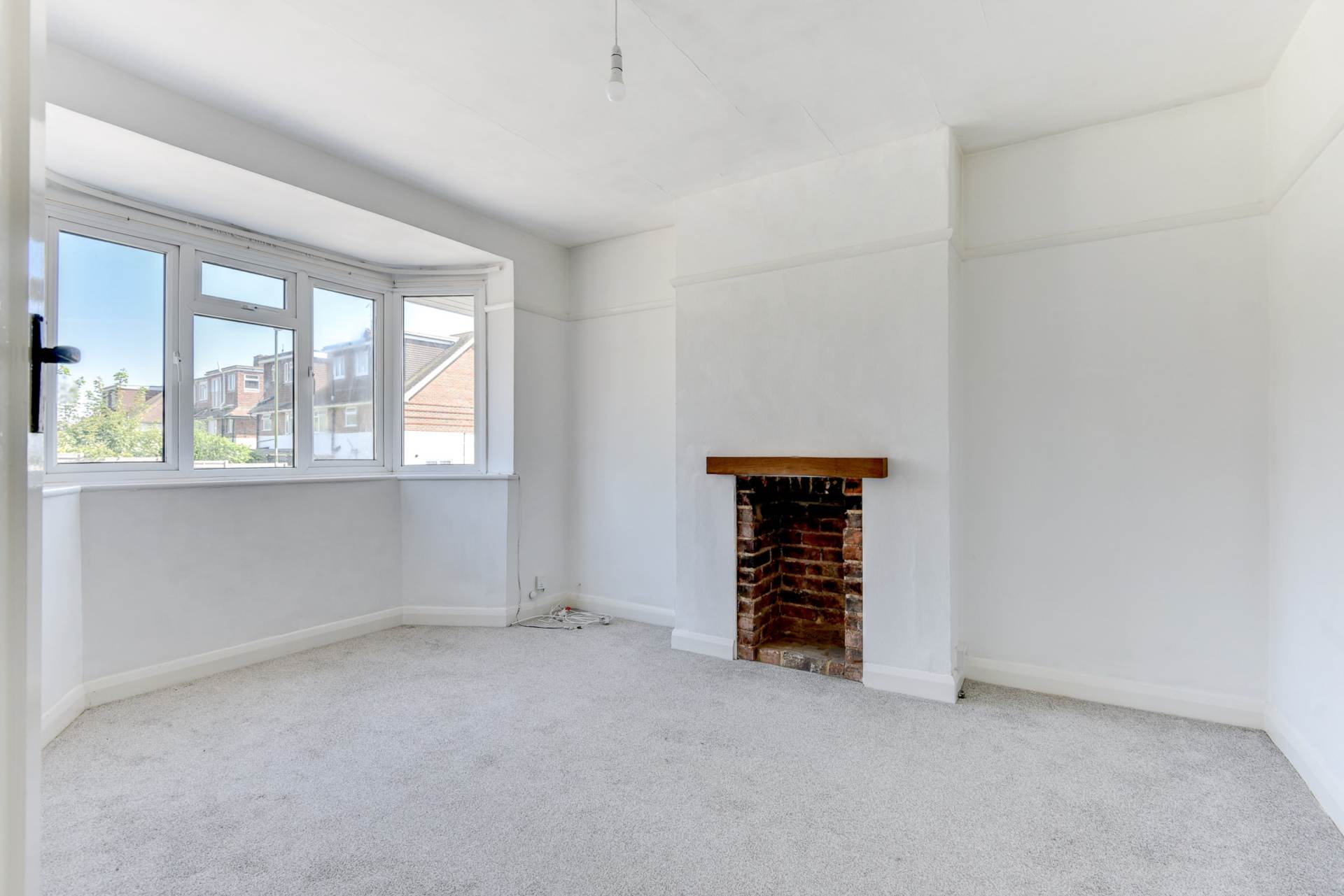 Additional Property Image 2 bedroom Detached Bungalow to rent in Shoreham By Sea 2
