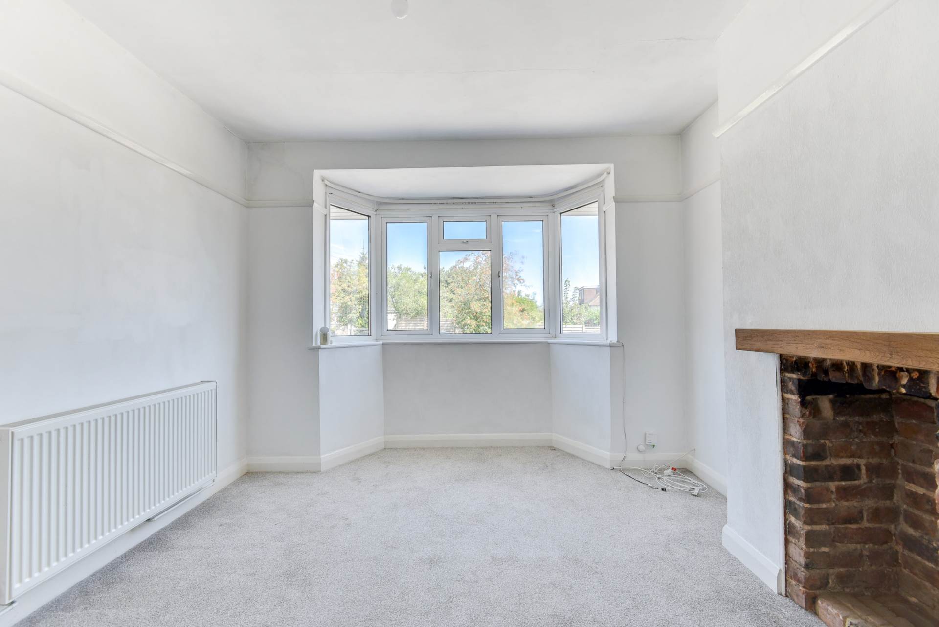 Additional Property Image 2 bedroom Detached Bungalow to rent in Shoreham By Sea 20