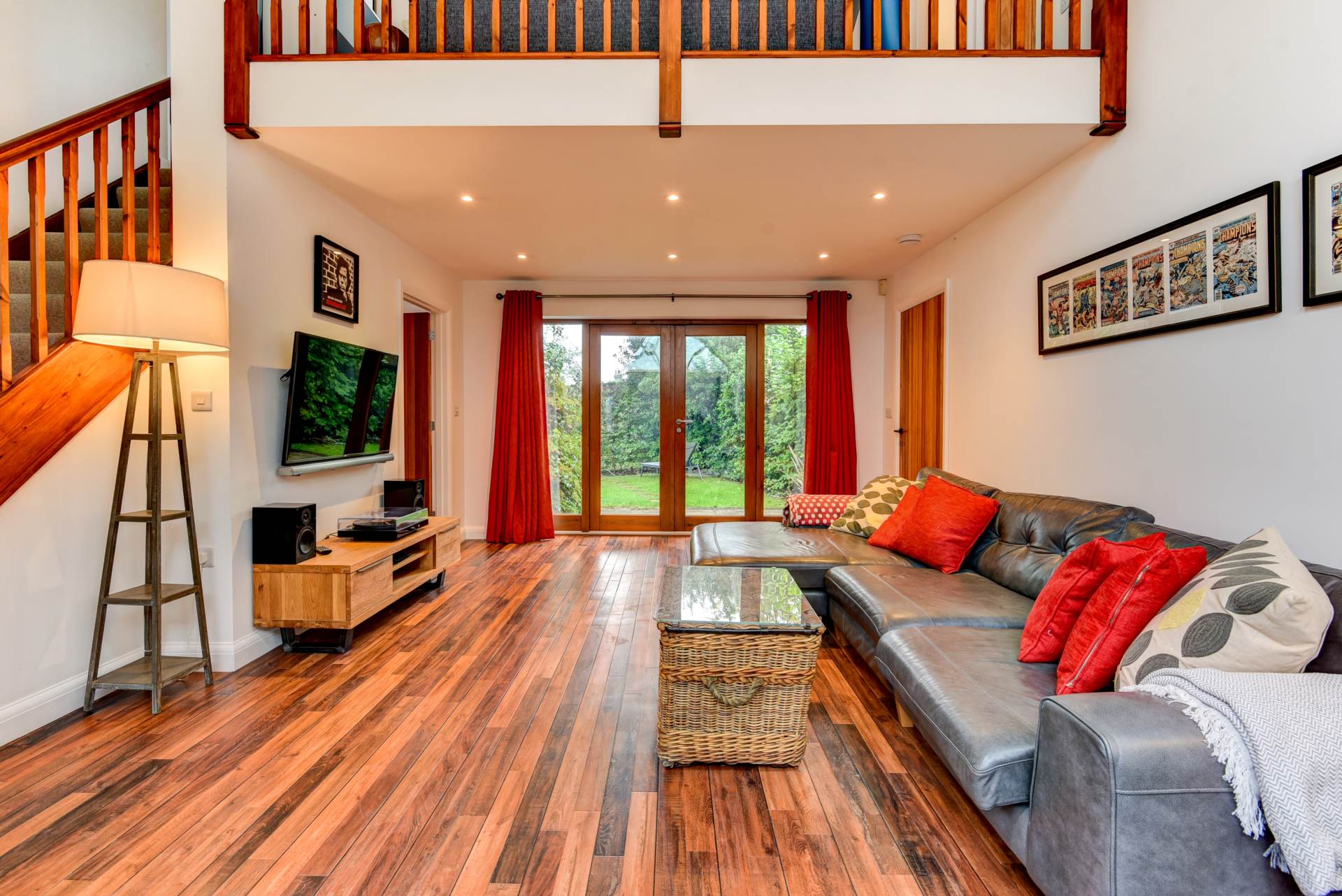 Additional Property Image 4 bedroom Detached for sale in Pulborough 3