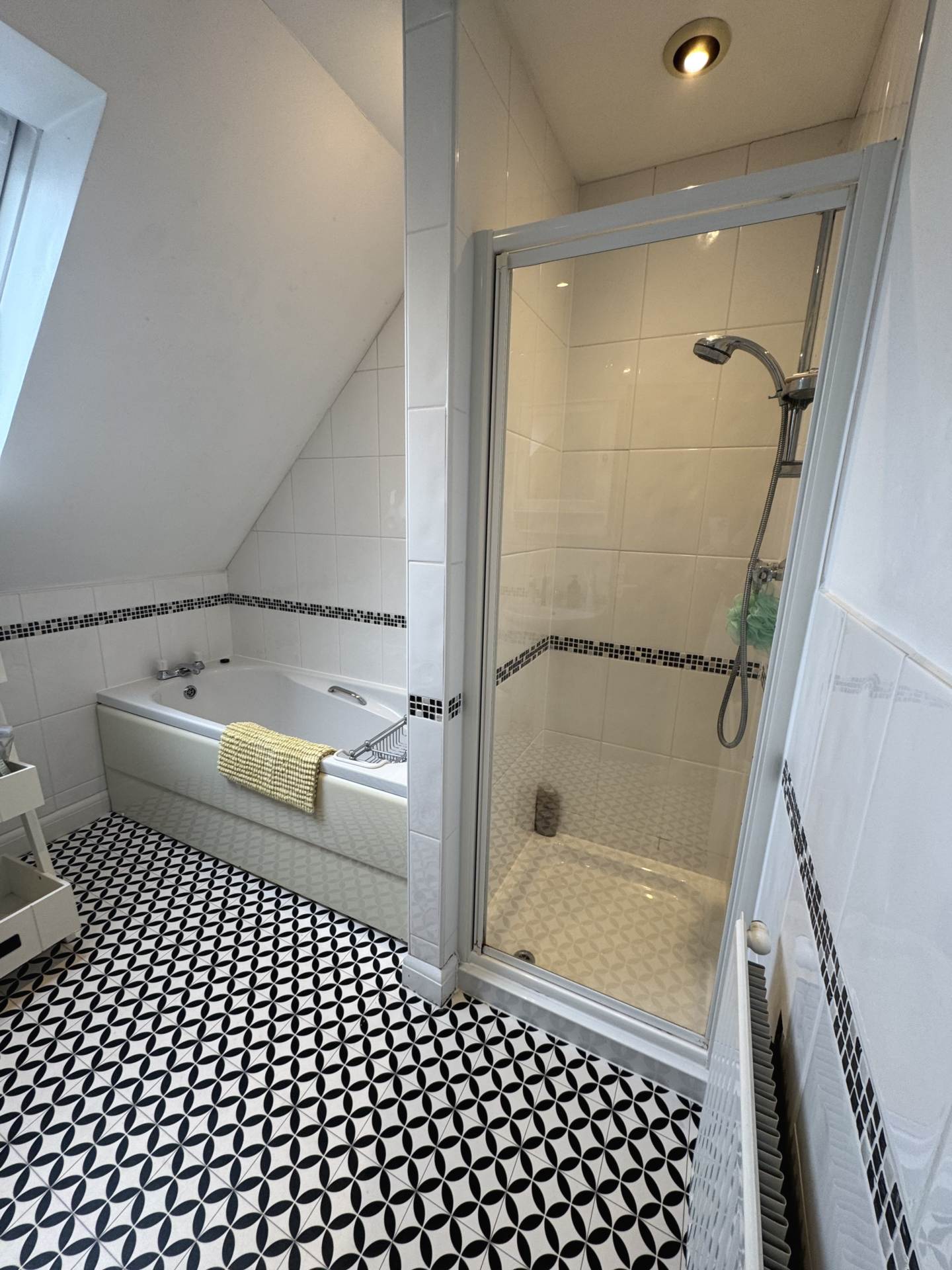 Additional Property Image 4 bedroom Detached for sale in Pulborough 23