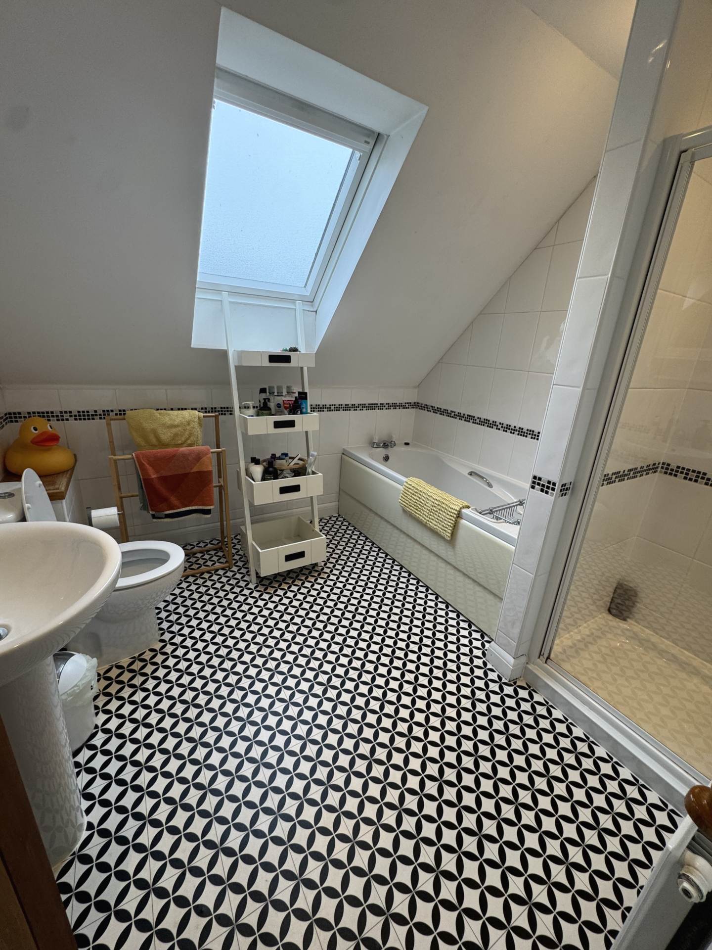 Additional Property Image 4 bedroom Detached for sale in Pulborough 24