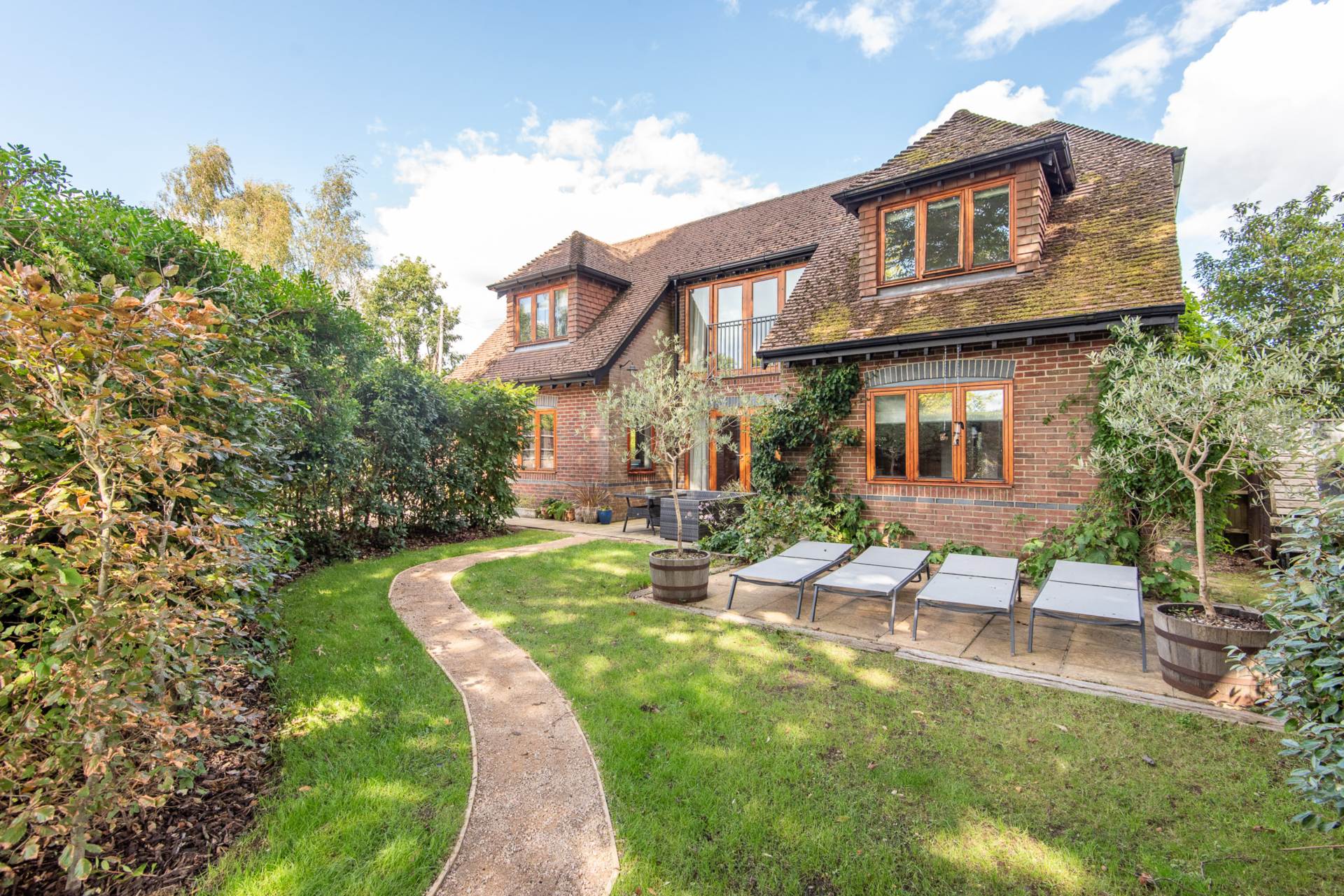 Additional Property Image 4 bedroom Detached for sale in Pulborough 26