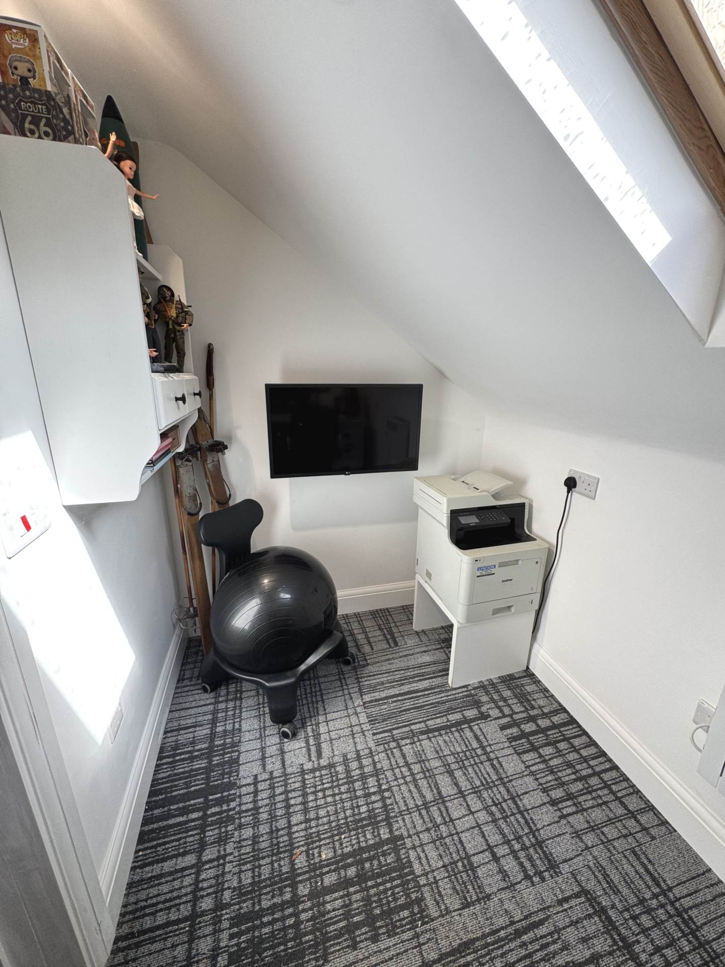 Additional Property Image 4 bedroom Detached for sale in Pulborough 44