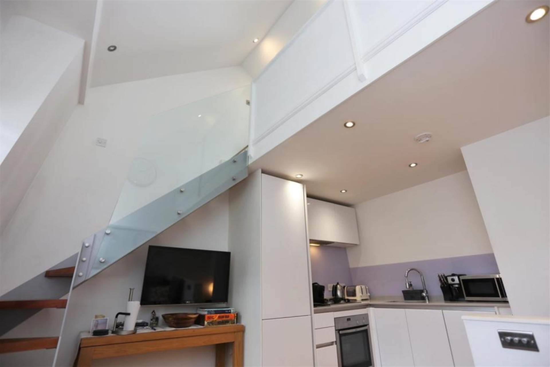 Additional Property Image 2 bedroom House to rent in Brighton 3