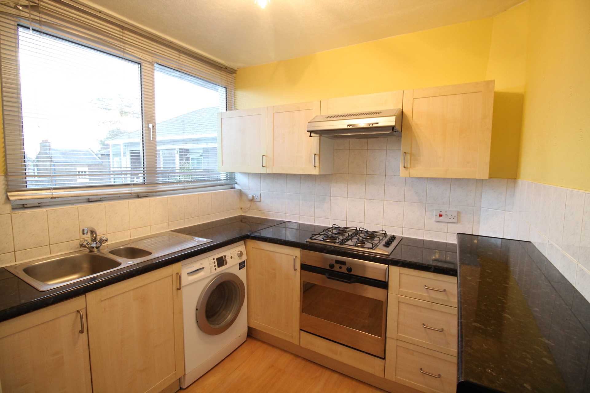 Additional Property Image 1 bedroom Apartment to rent in Brentford 5