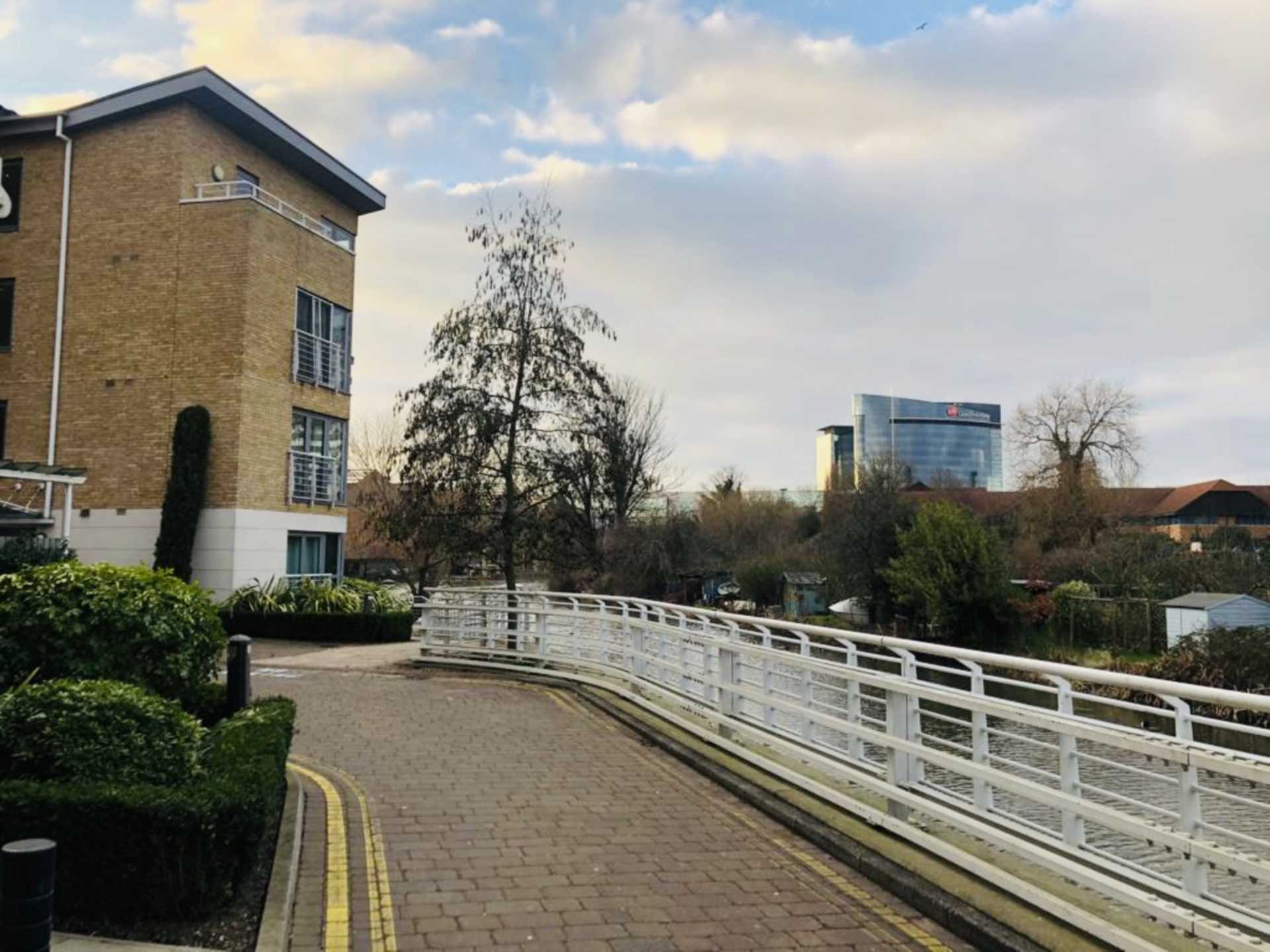 Additional Property Image 2 bedroom Apartment to rent in Brentford 9