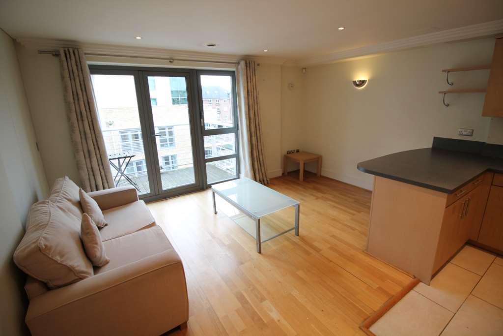 Additional Property Image 1 bedroom Apartment to rent in Brentford 2