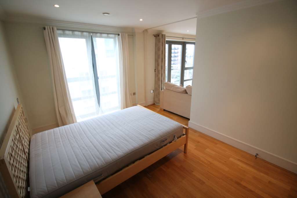 Additional Property Image 1 bedroom Apartment to rent in Brentford 4