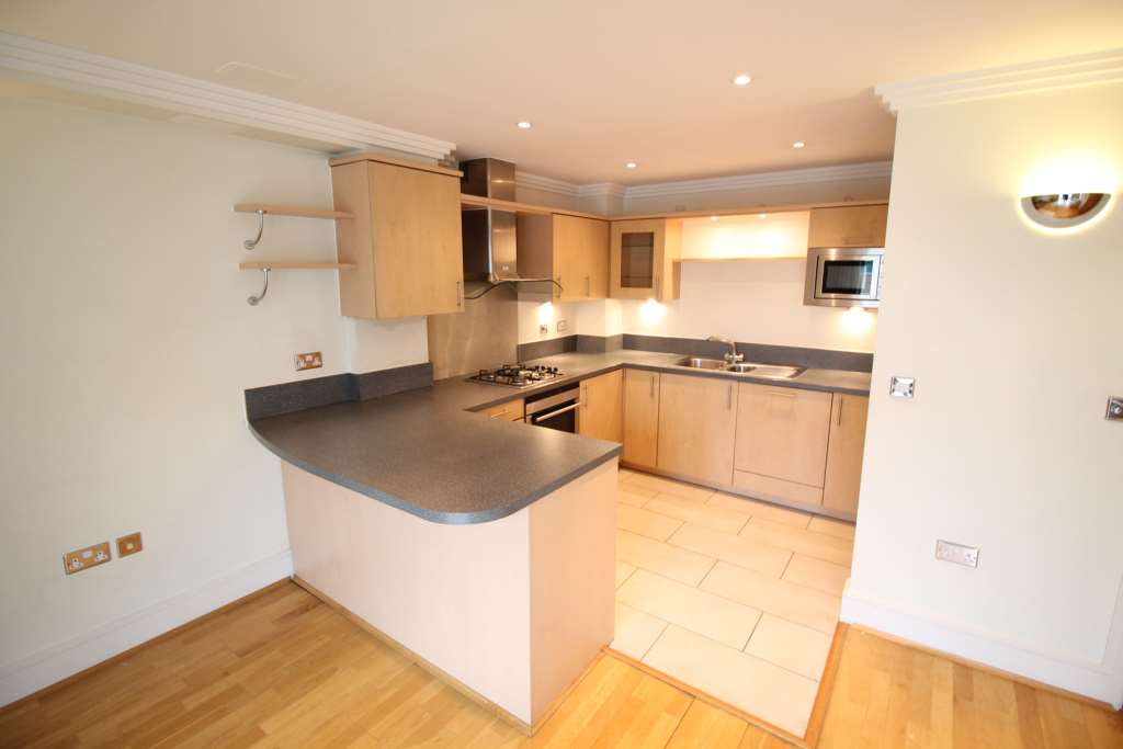 Additional Property Image 1 bedroom Apartment to rent in Brentford 5