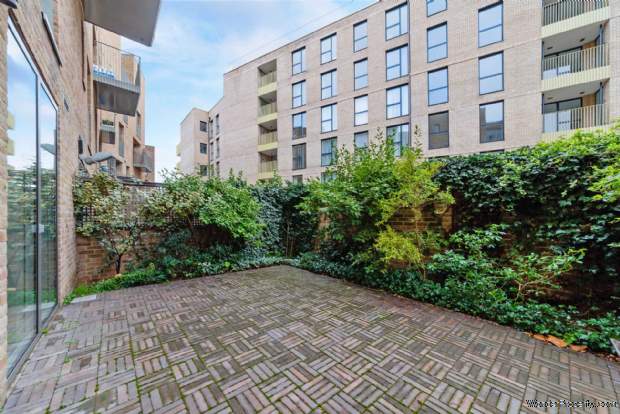 Additional Property Image 1 bedroom Apartment for sale in Brentford Lock West 6