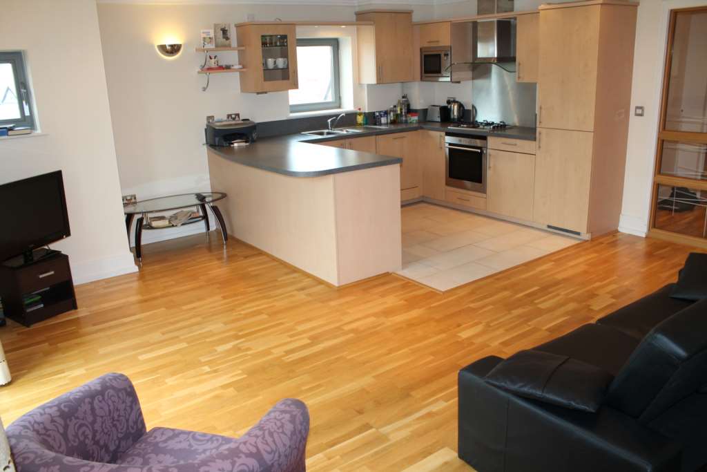 Additional Property Image 2 bedroom Apartment to rent in Brentford 4