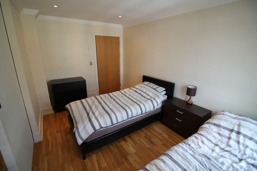 Additional Property Image 2 bedroom Apartment to rent in Brentford 10