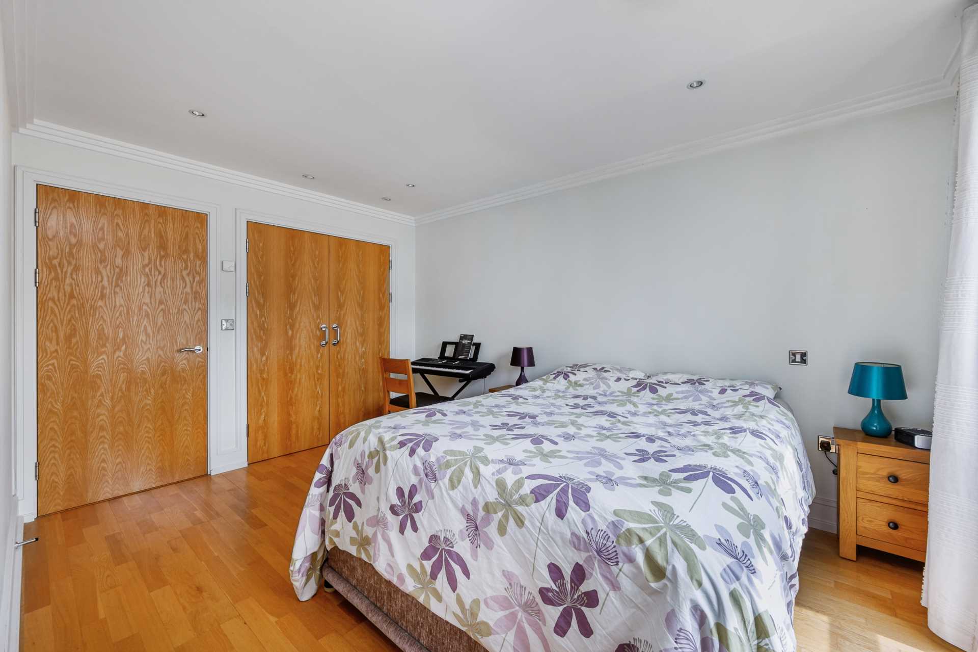 Additional Property Image 1 bedroom Apartment for sale in Brentford 6