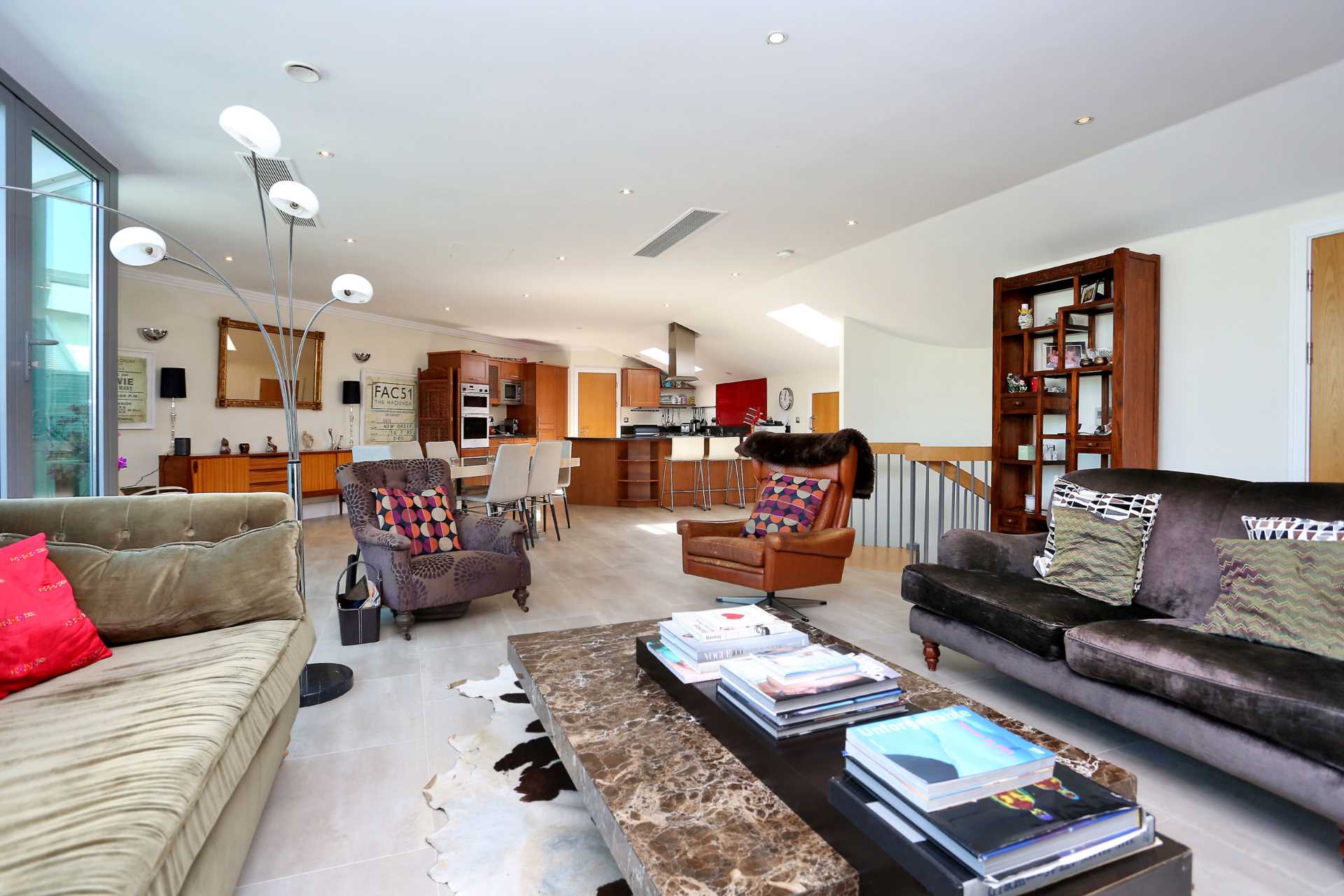 Additional Property Image 3 bedroom Penthouse for sale in Brentford 2