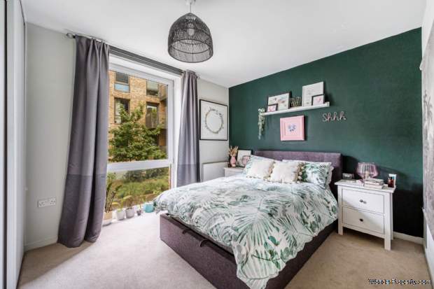 Additional Property Image 1 bedroom Apartment for sale in Brentford 7