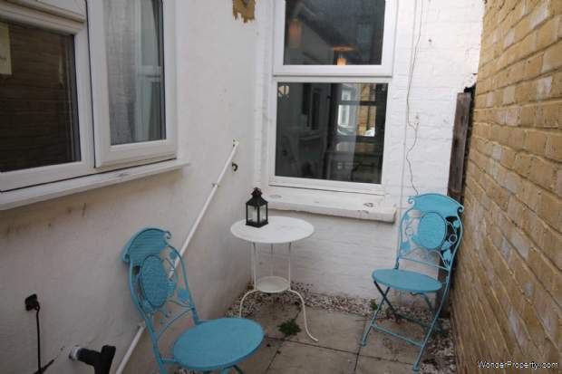 Additional Property Image 2 bedroom Terraced for sale in Brentford 5