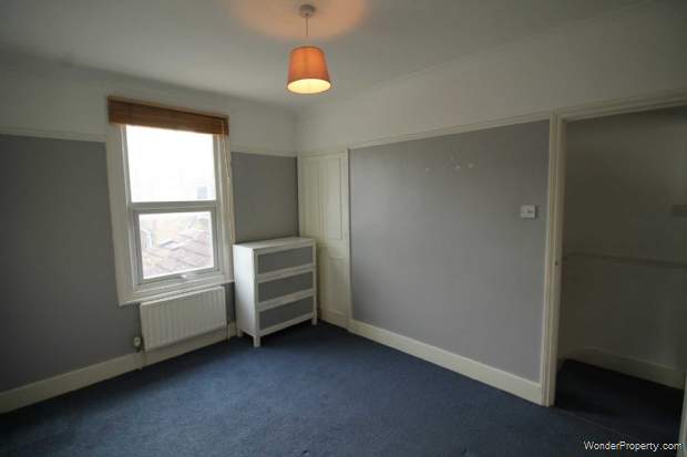 Additional Property Image 2 bedroom Terraced for sale in Brentford 7