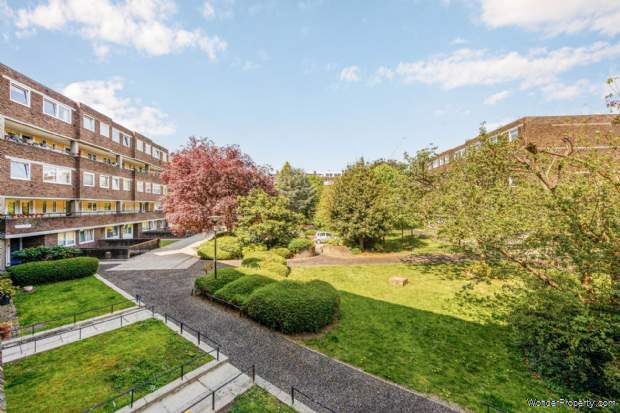 Additional Property Image 2 bedroom Apartment for sale in Brentford 4