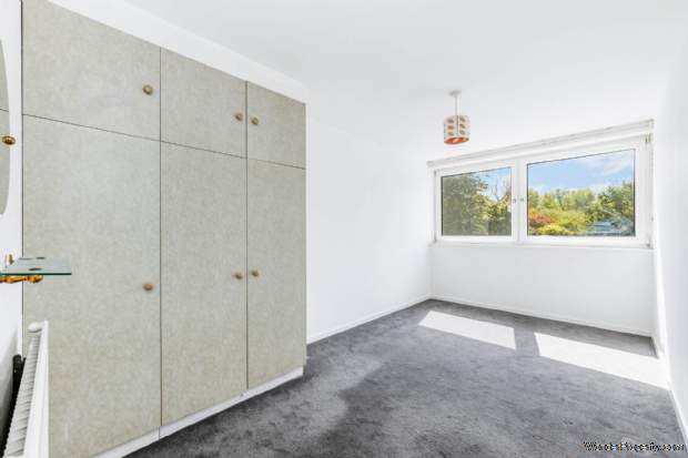 Additional Property Image 2 bedroom Apartment for sale in Brentford 9