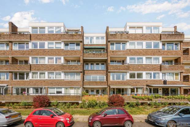 Additional Property Image 2 bedroom Apartment for sale in Brentford 2