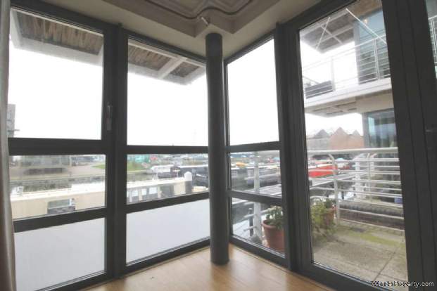 Additional Property Image 2 bedroom Apartment to rent in Brentford 14