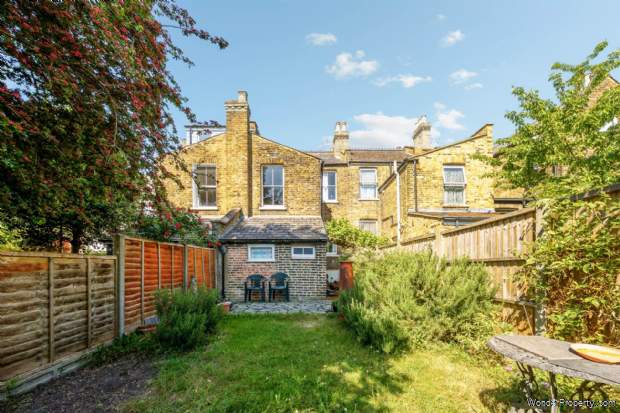 Additional Property Image 3 bedroom House for sale in Brentford 10