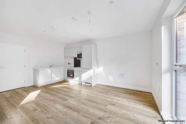 Additional Property Image 1 bedroom Apartment to rent in Brentford 3