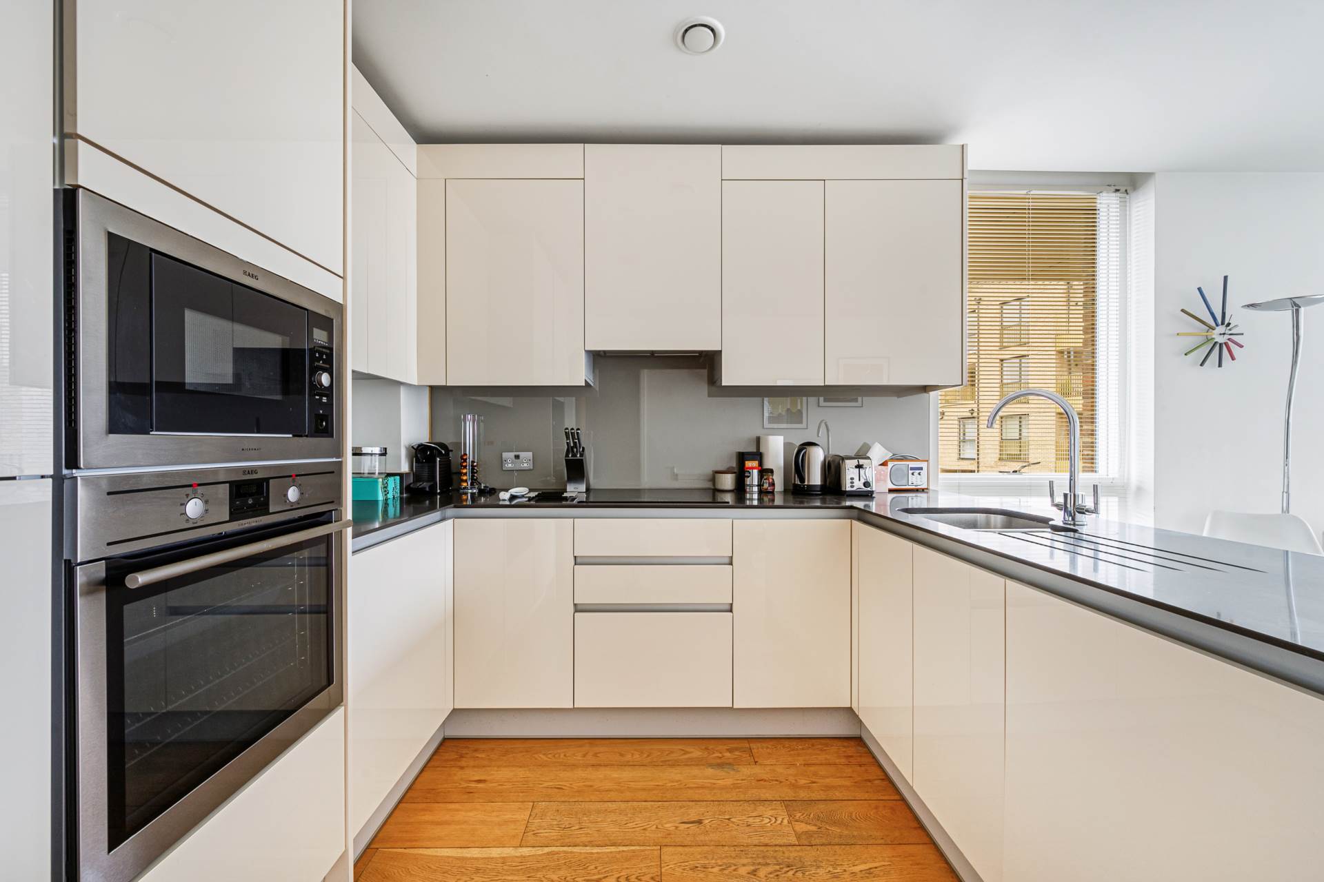 Additional Property Image 2 bedroom Apartment to rent in Brentford 5