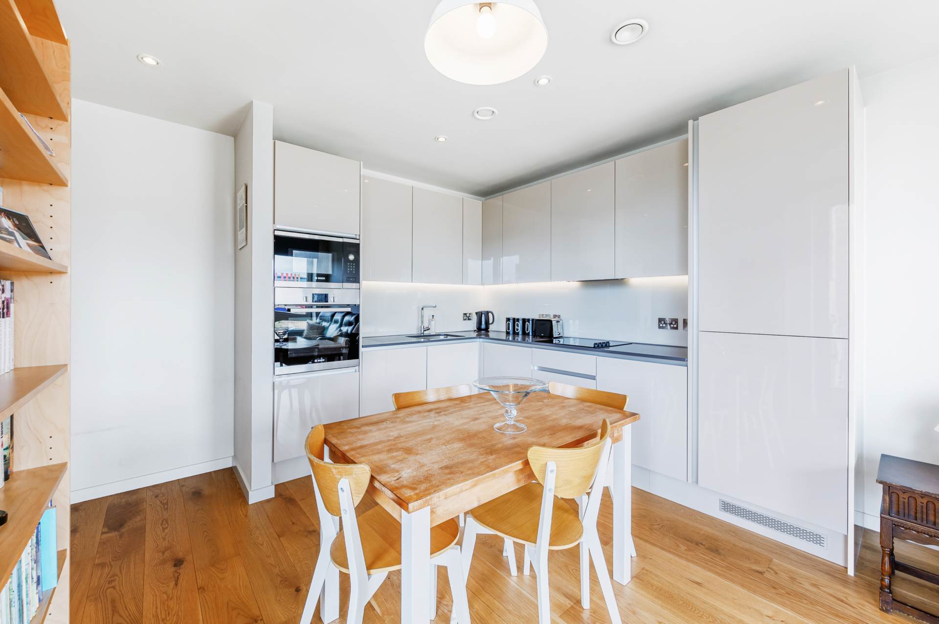 Additional Property Image 1 bedroom Apartment for sale in Brentford 4