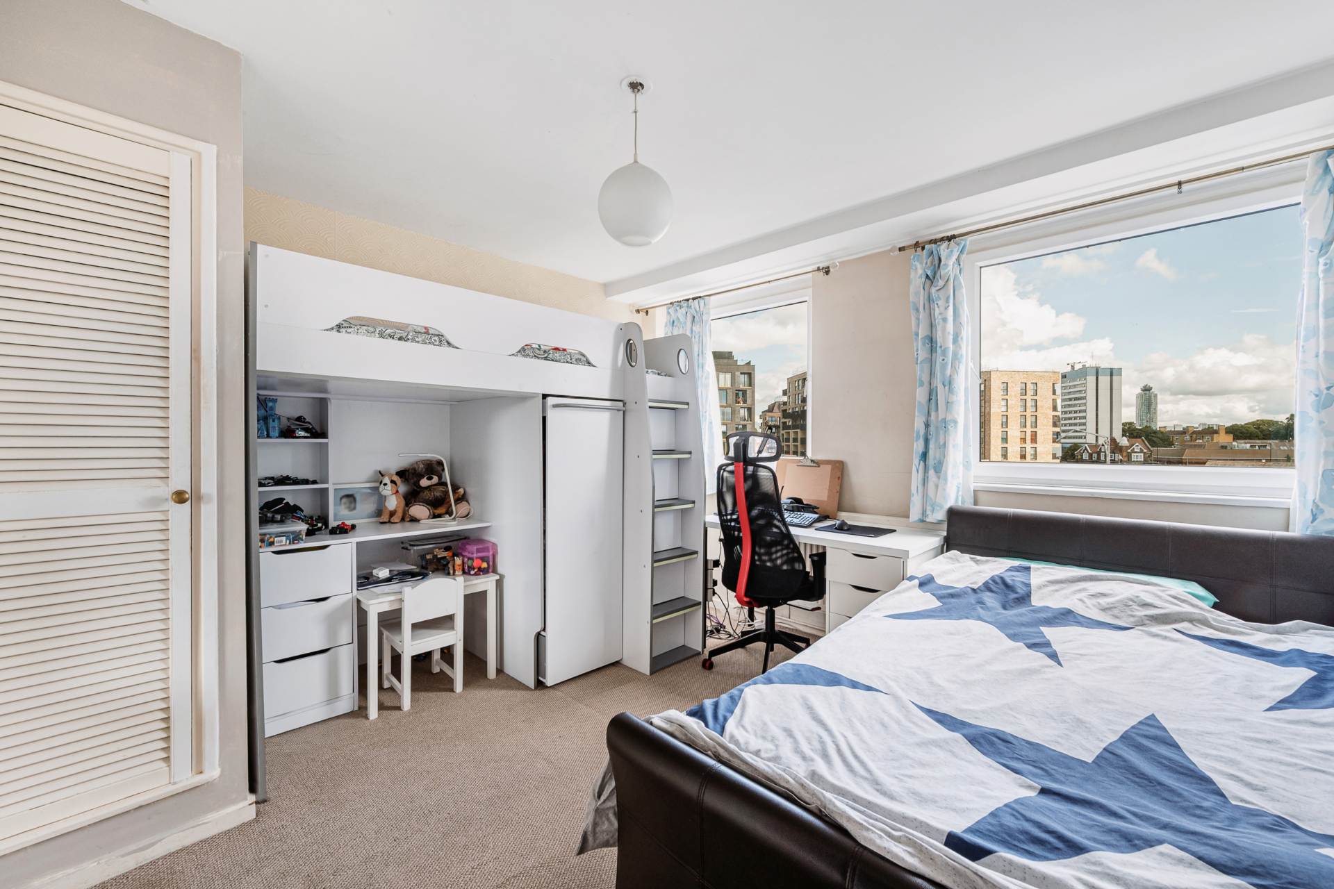 Additional Property Image 2 bedroom Apartment for sale in Brentford 6