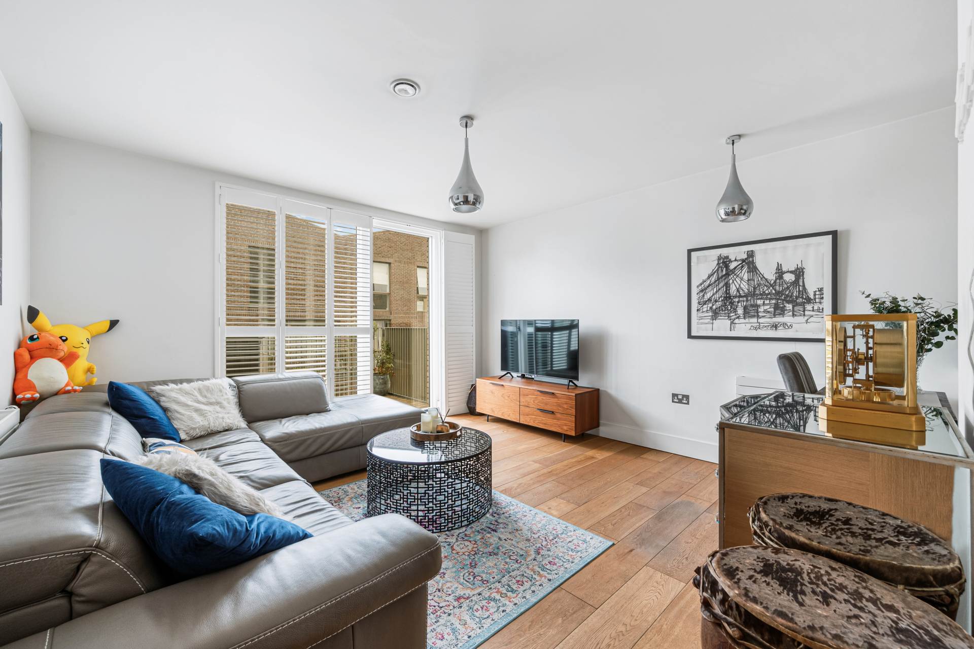 Additional Property Image 1 bedroom Apartment for sale in Brentford 3
