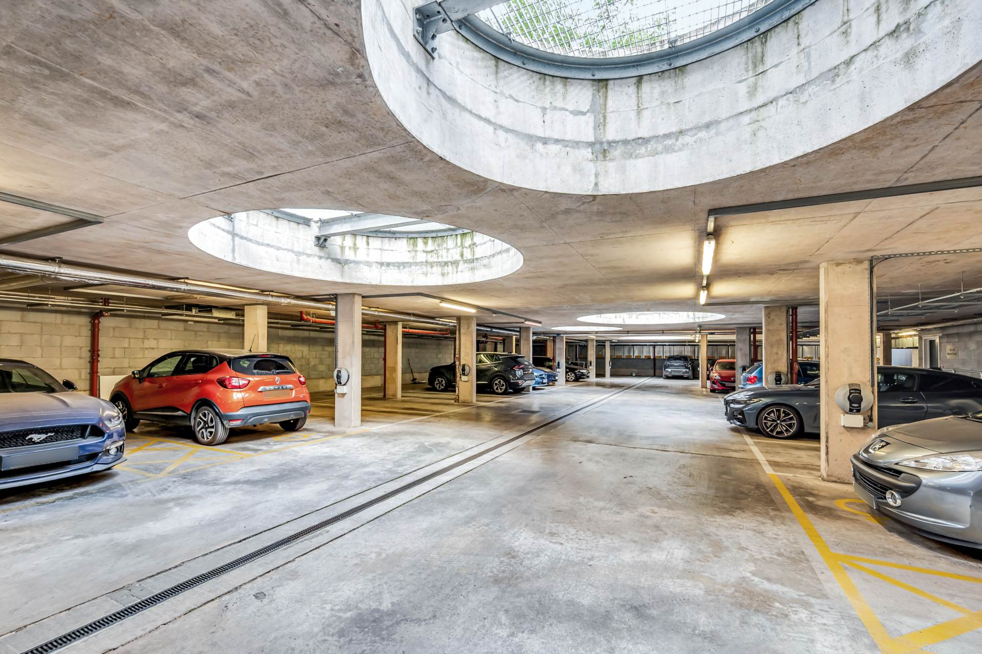 Additional Property Image 2 bedroom Apartment for sale in Brentford 14