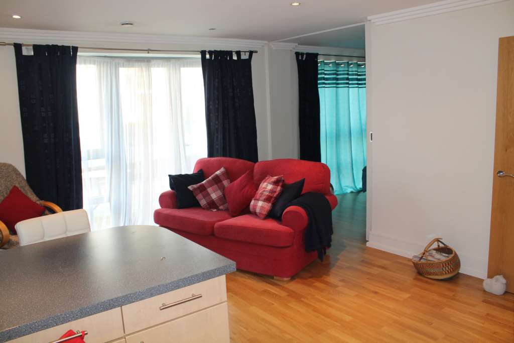 Additional Property Image 1 bedroom Apartment to rent in Brentford 3