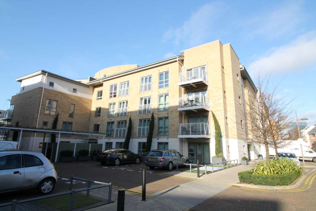 Additional Property Image 1 bedroom Apartment to rent in Brentford 6