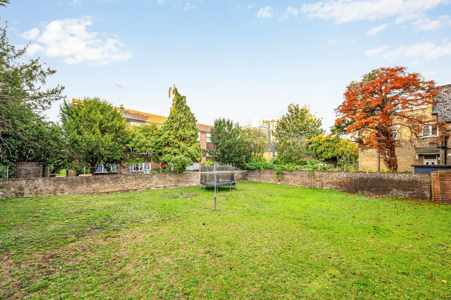 Additional Property Image 3 bedroom Apartment for sale in Brentford 13