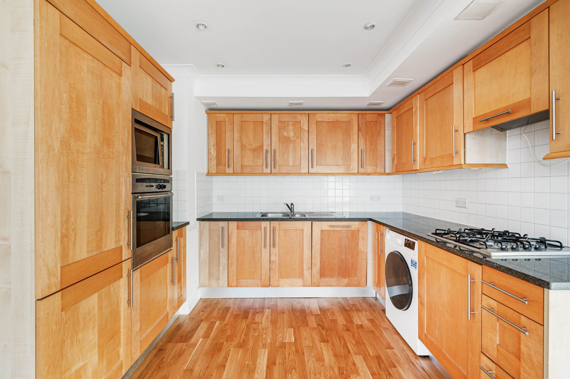 Additional Property Image 1 bedroom Apartment for sale in Brentford 6