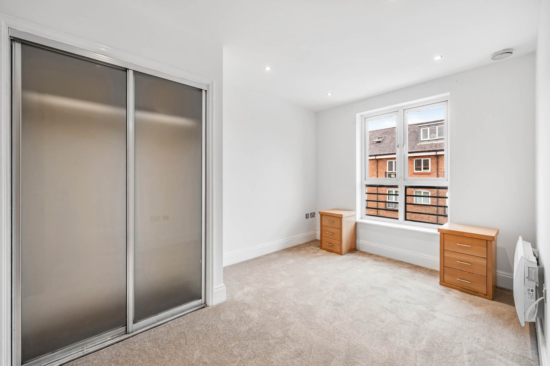 Additional Property Image 3 bedroom Apartment for sale in Brentford 6