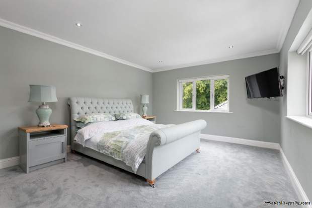 Additional Property Image 5 bedroom Detached for sale in Darlington 8
