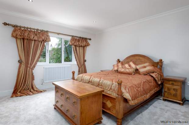 Additional Property Image 5 bedroom Detached for sale in Darlington 11