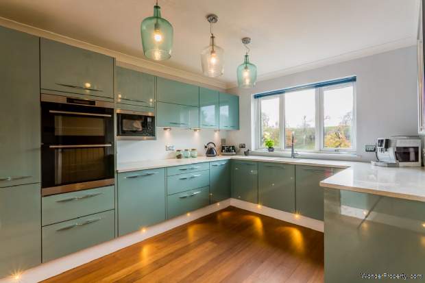 4 bedroom Detached for sale in Darlington
