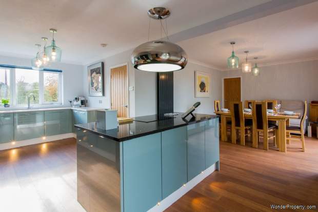 Additional Property Image 4 bedroom Detached for sale in Darlington 5