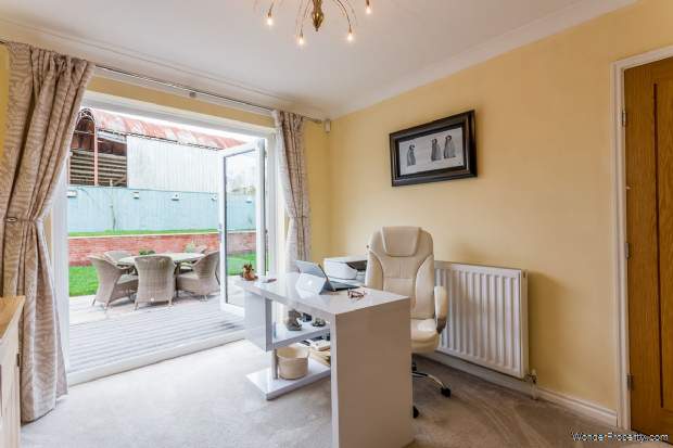 Additional Property Image 4 bedroom Detached for sale in Darlington 6