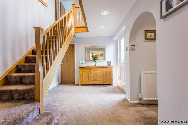 Additional Property Image 4 bedroom Detached for sale in Darlington 9