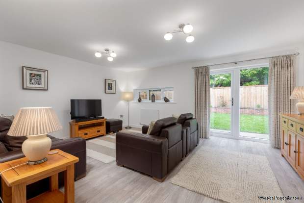 Additional Property Image 5 bedroom Detached for sale in Darlington 2