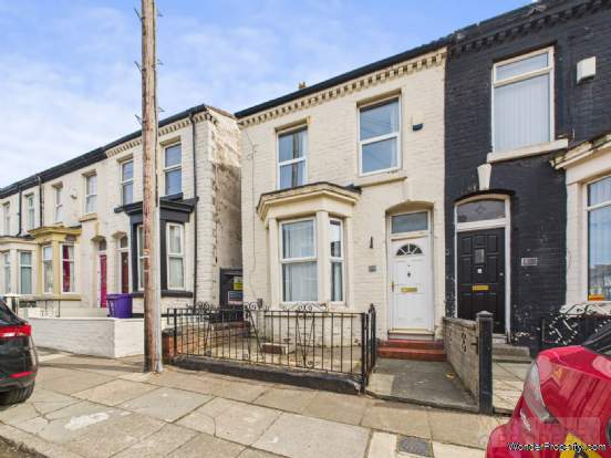 2 bedroom Terraced for sale in Liverpool